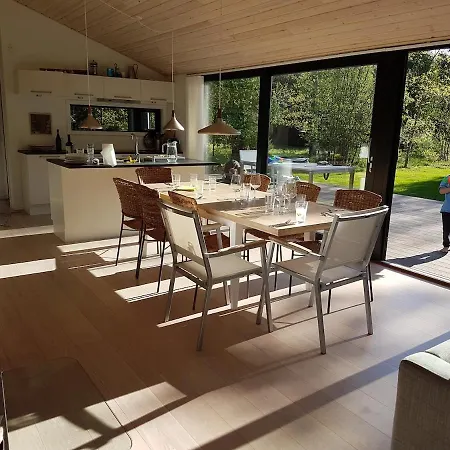 Casa vacanze New Luxury Summerhouse Near Forest And *